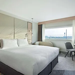 https://heathrow-hotel-bath-road.brighton-hotels-england.com