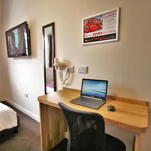 https://central-hotel-gloucester-by-roomsbooked.cardiffhotelswales.com